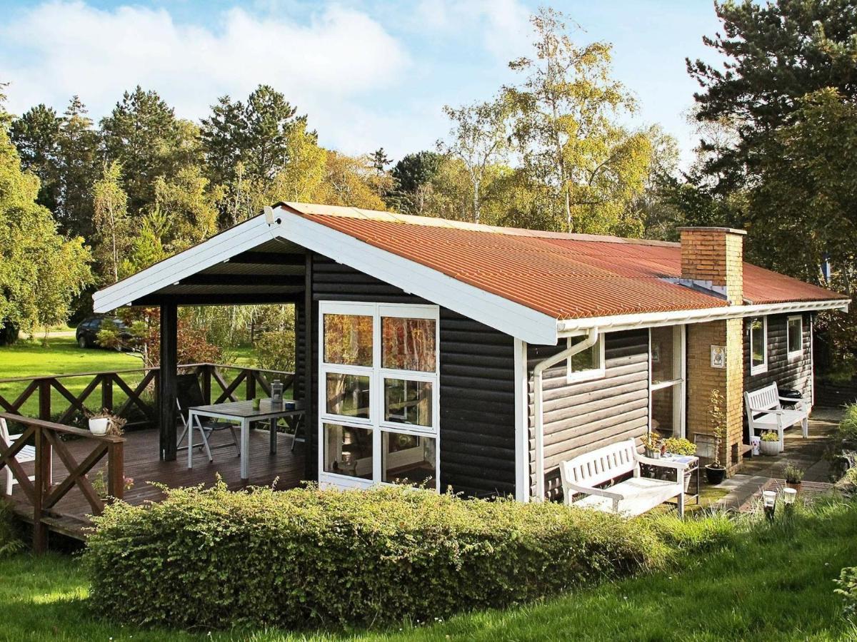 5 Person Holiday Home In Stege Exterior foto