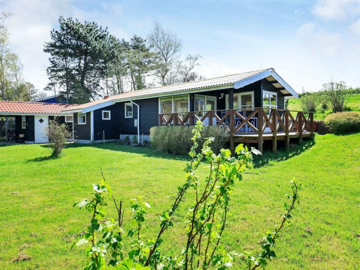 5 Person Holiday Home In Stege Exterior foto
